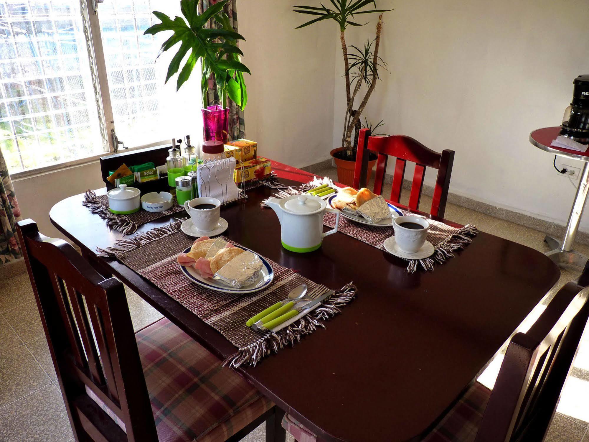 Autana Bed & Breakfast 下博克特 外观 照片