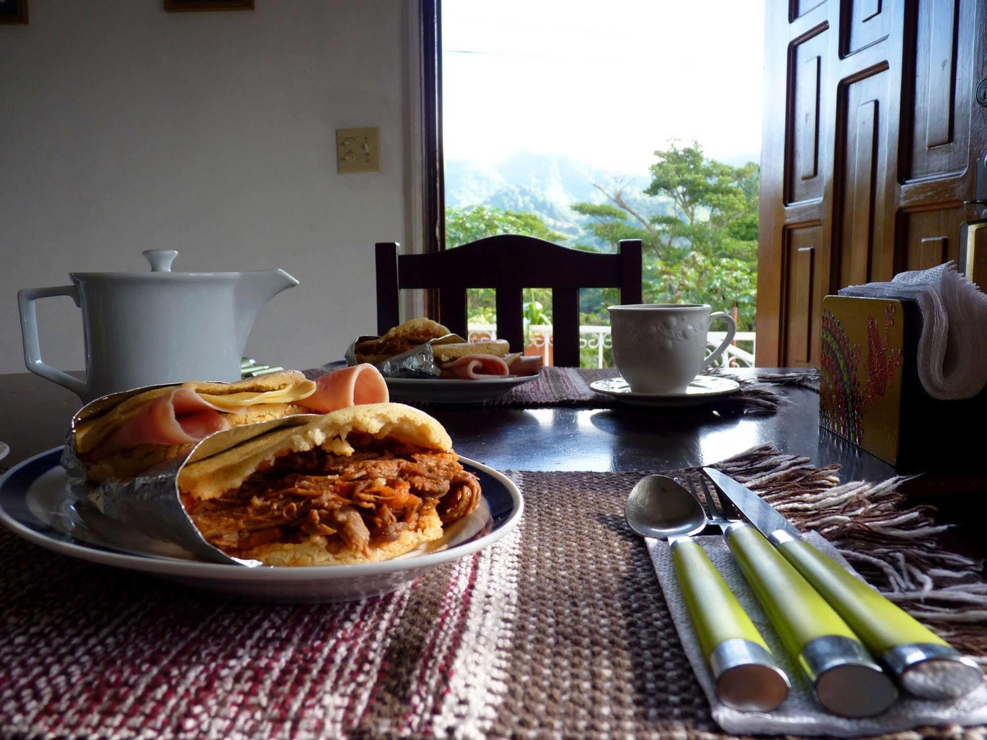 Autana Bed & Breakfast 下博克特 外观 照片