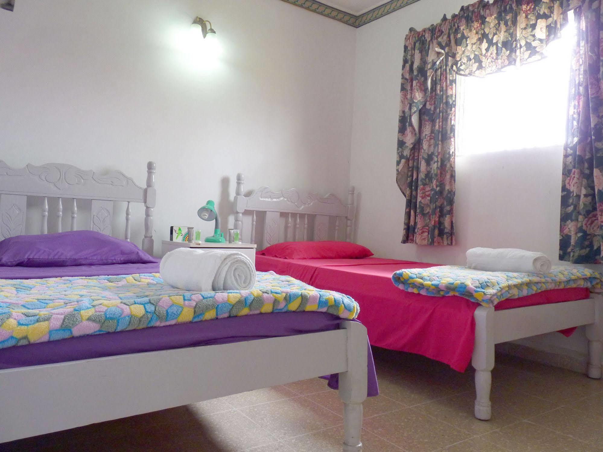 Autana Bed & Breakfast 下博克特 外观 照片